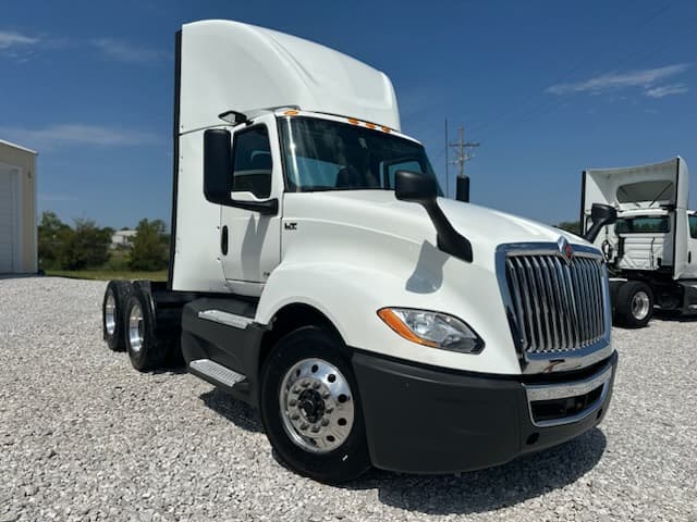 2021 International LT625 w/6 Month/15,000 mile engine, aftertreatment , trans and rears. Gret Financing available